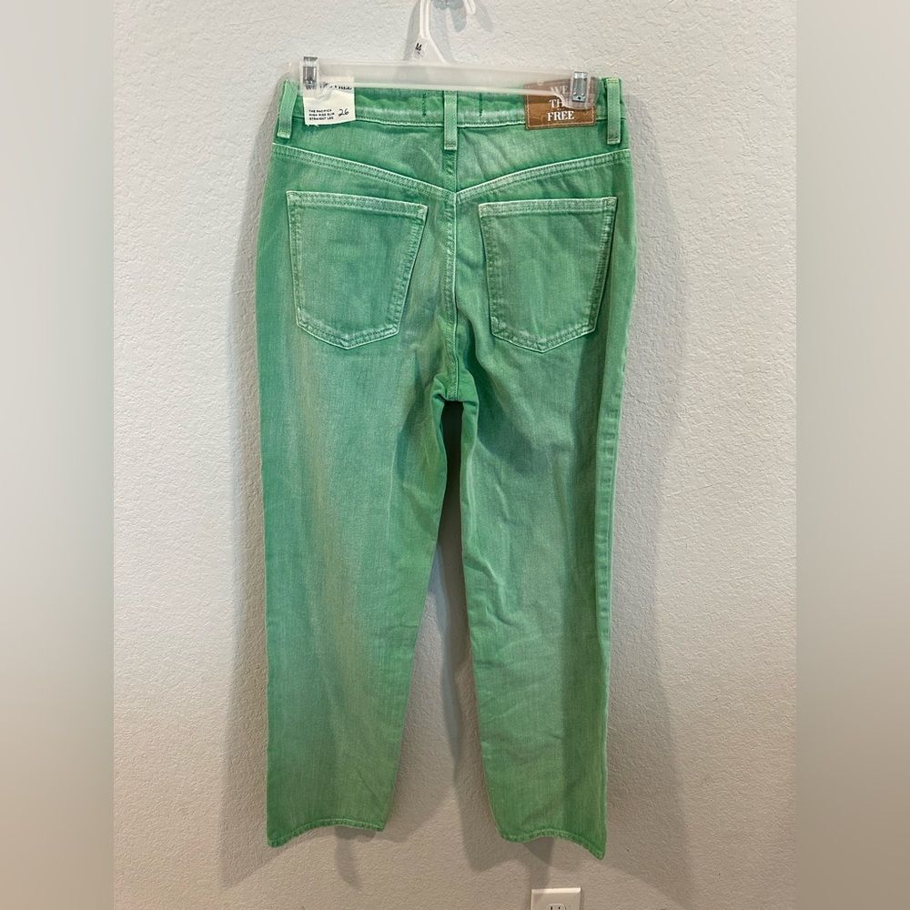 NWOT Free People We The Free  The Pacifica High Rise Straight Leg Jeans - Picture 2 of 5